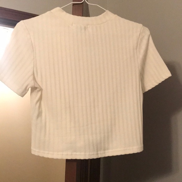 White, knotted, Dainty Hooligan crop top - Picture 3 of 3